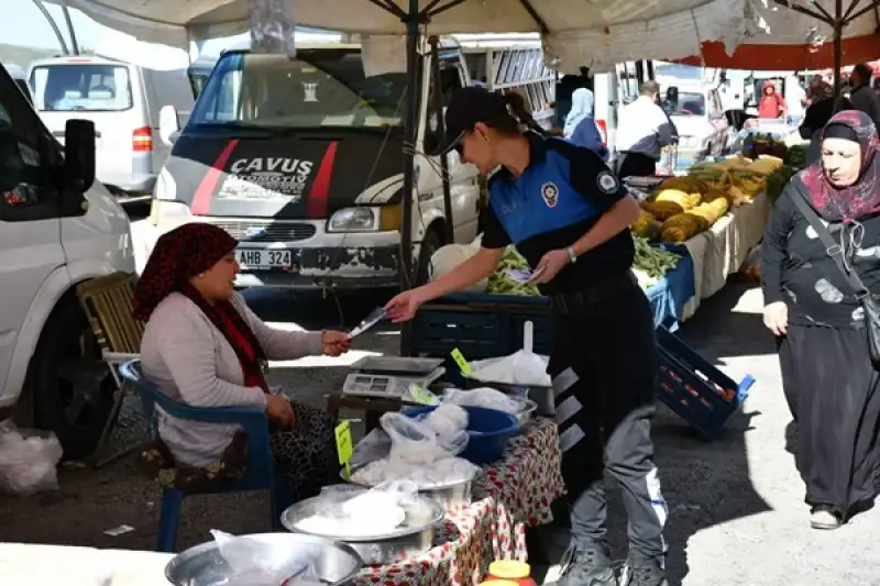 Belen’de Polis Dolandırıcılık Olaylarına Karşı Vatandaşları Uyardı