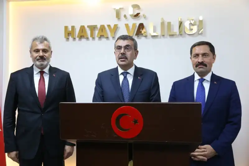 Milli Eğitim Bakanı Tekin, Hatay'da 