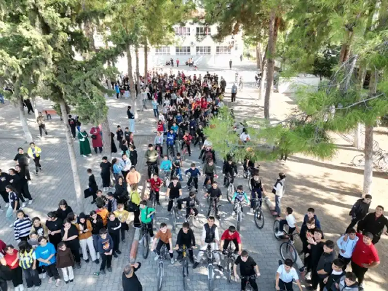 Hatay'da öğrenciler TUSAŞ'a Yapılan Terör Saldırısını Pedal çevirerek Kınadı 