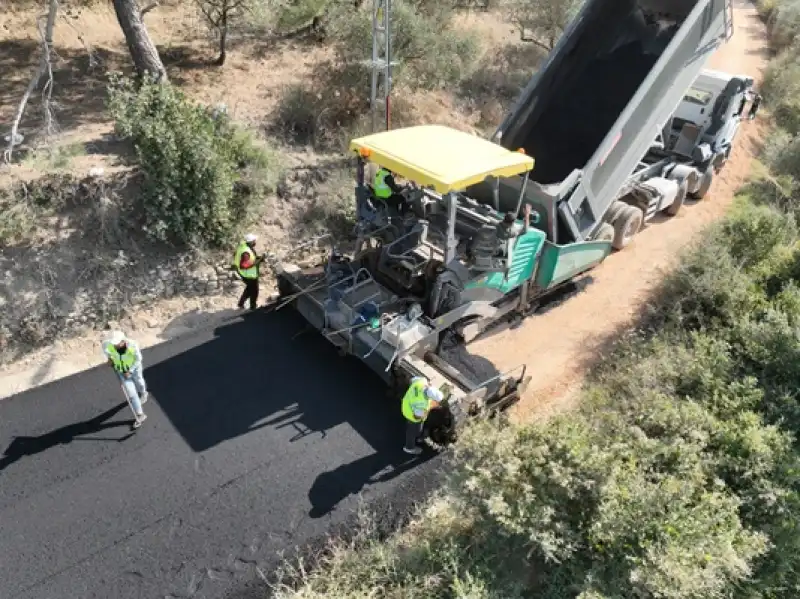 Defne Çökek Ve Hüseyinli Bağlantı Yolu Asfaltlandı