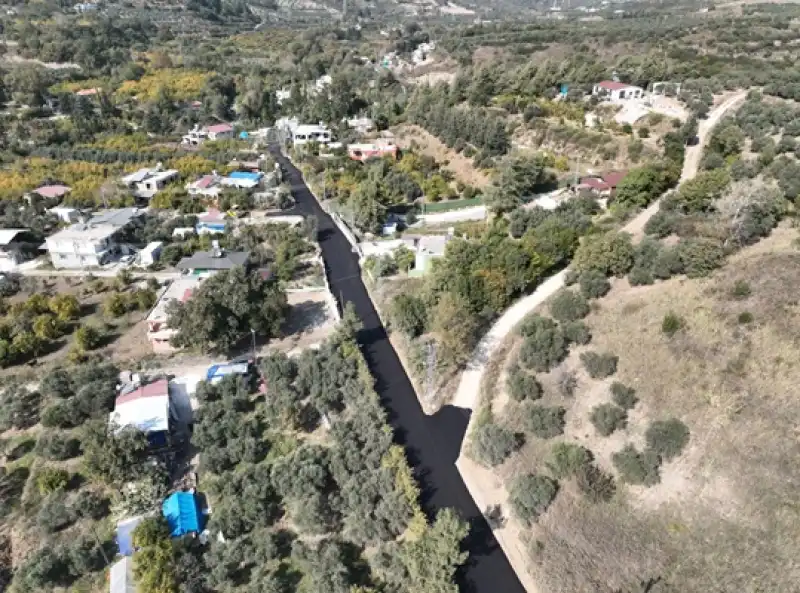 Defne Çökek Ve Hüseyinli Bağlantı Yolu Asfaltlandı