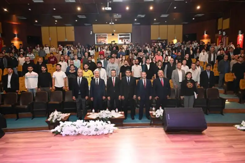  HMKÜ’de “Arı Kolonileri İlhamıyla Yapay Zeka Çalışması” Konferansı Düzenlendi