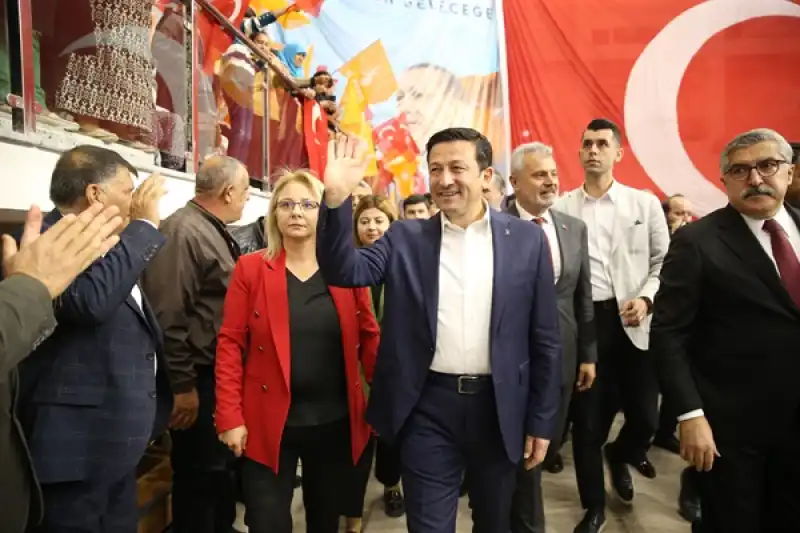 AK Parti Genel Başkan Yardımcısı Dağ, Hatay'da Partisinin Ilçe Kongresine Katıldı