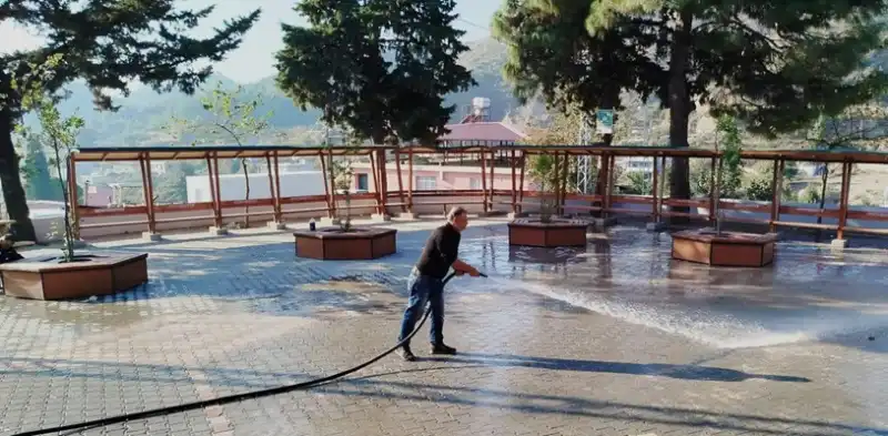 Antakya’nın Park Ve Yeşil Alanları Kışa Hazırlanıyor