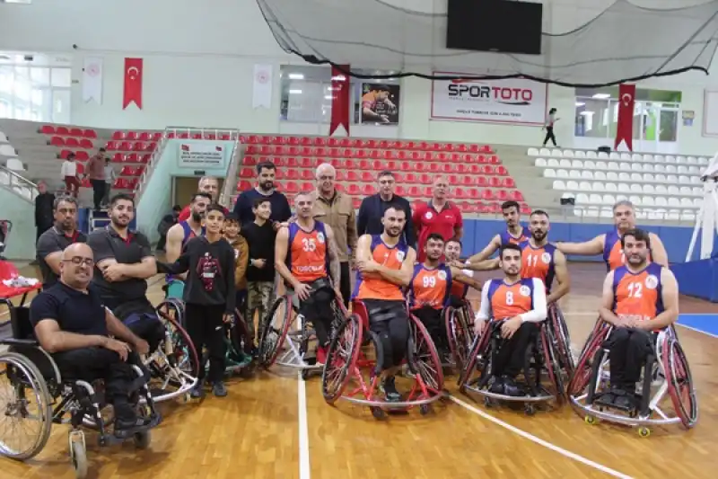 Tosyalı İskenderun Engelliler Basketbol Takımı Adana Engellileri Ezdi Geçte 83-56