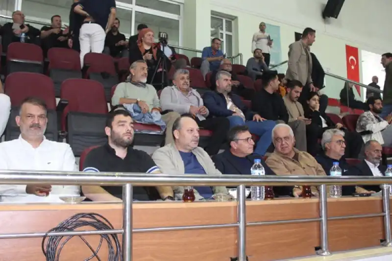 Tosyalı İskenderun Engelliler Basketbol Takımı Adana Engellileri Ezdi Geçte 83-56