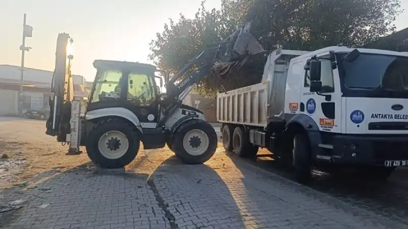 Antakya’nın Her Köşesi Temizleniyor