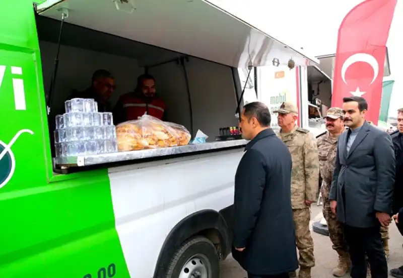 Suriyelilerin Hatay'daki Sınır Kapılarından ülkelerine Dönüşü Sürüyor 2