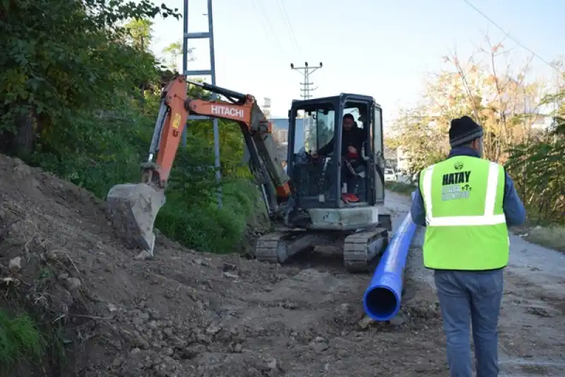 HBB çiftçinin Yüzünü Güldürmek Için Sahada Eski Sulama Suyu Hatları Yenileniyor