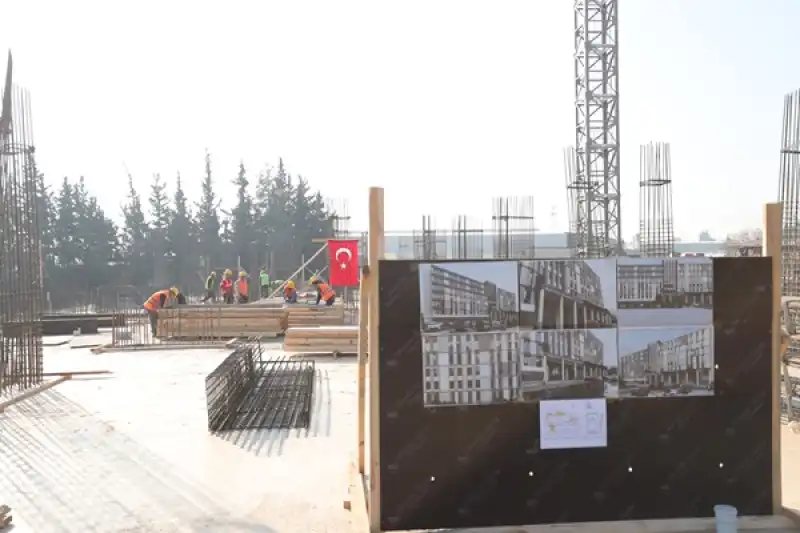 Gençlik Ve Spor Bakanı Bak, Hatay'da Yurt Inşaatında Incelemede Bulundu