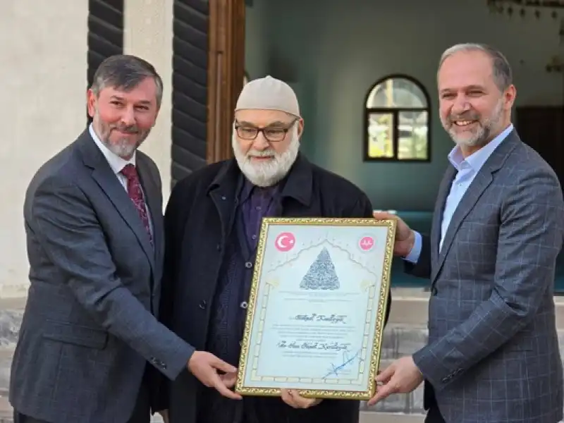 Hacı Sabahat Karatoyuk Camii Ve Kur'an Kursu Dualarla Açıldı