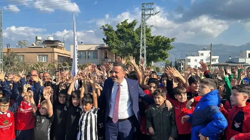 Arsuz'da Yaptırılan Spor Kompleksi Ve Oyun Parkı Açıldı