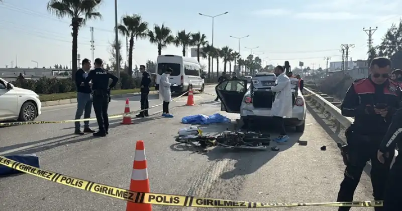 Hatay'da Otomobile çarparak çekicinin Altında Kalan Motosikletin Sürücüsü öldü 