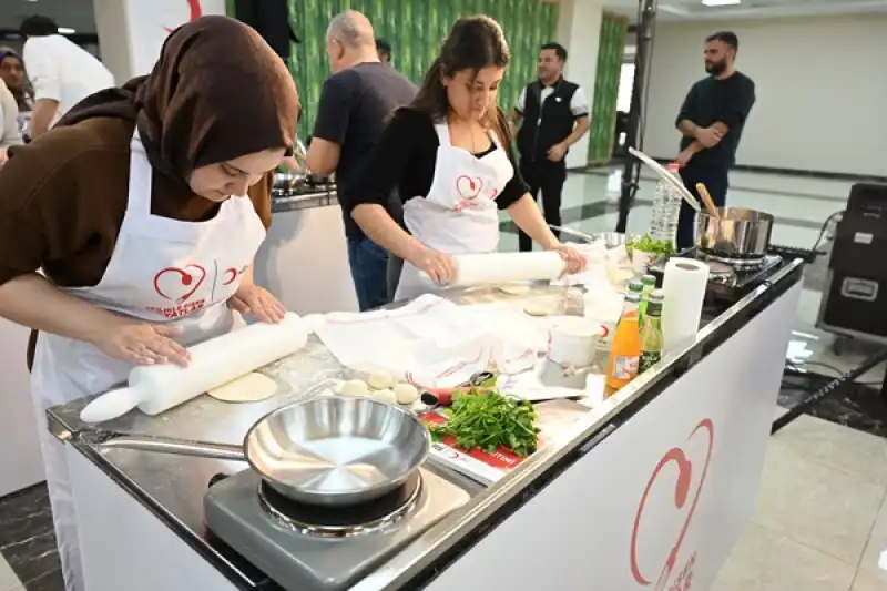 İyilikle Pişen Hayatlar Atölyesi'nin Bu Seferki Durağı MKÜ Oldu