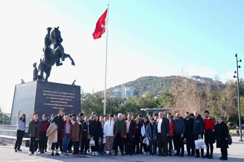 Sümerler Ortaokulu Öğrencileri, Finike Turu Yaptılar 