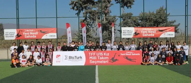 Hatay'da 15 Ve 17 Yaş Altı Kız Milli Futbol Takımı Seçmeleri Yapıldı