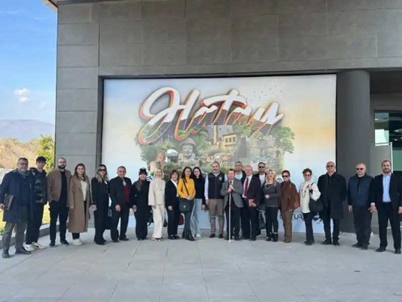 Hatay Ve Mersin Kent Konseylerinden Kardeşlik Adımı Expo Meclis Salonu’nda Tarihi Buluşma