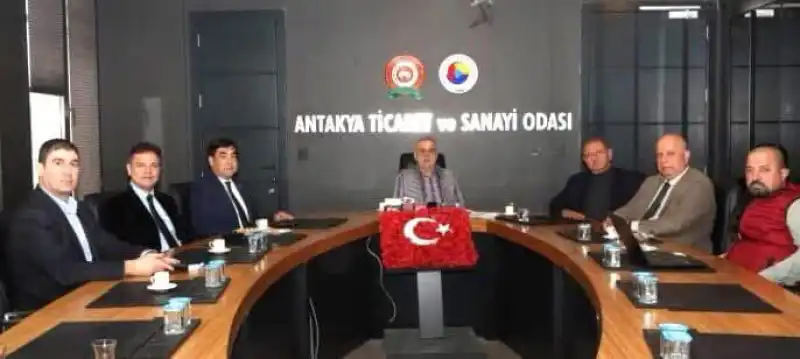 ATSO Başkanı Çinçin Kırgızistan Heyetini Ağırladı