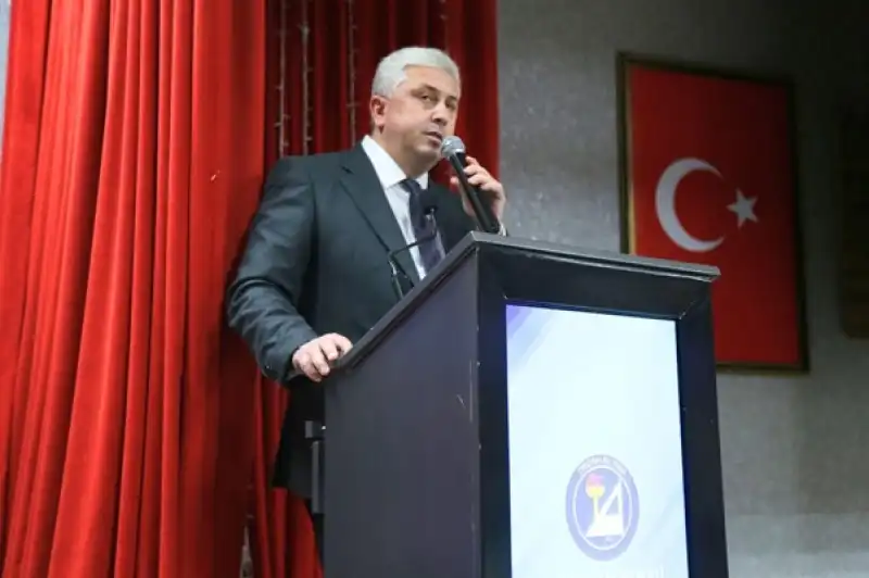 Yükseliş Koleji’nde Unutulmaz Gece: Aref İllüzyon Gösterisi Büyük Beğeni Topladı!