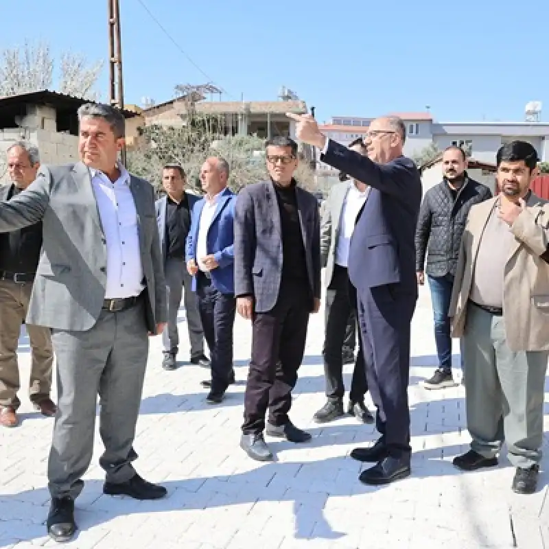 Antakya Belediye Başkanı İbrahim Naci Yapar, Avsuyu Mahallesi’nde İncelemelerde Bulundu