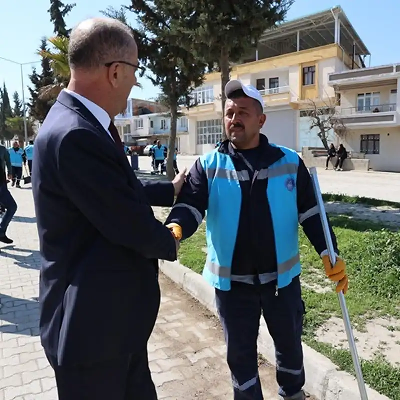 Antakya Belediye Başkanı İbrahim Naci Yapar, Avsuyu Mahallesi’nde İncelemelerde Bulundu