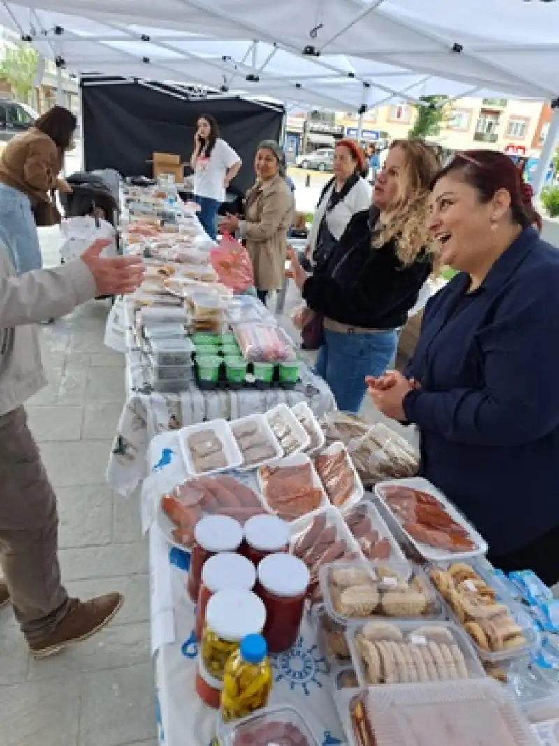 Hamarat Kadınlar Kermesi Eskişehir’de Büyük İlgi Gördü