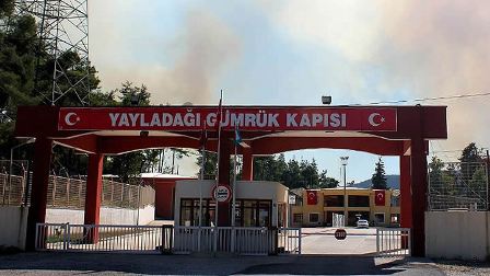 Yayladağı Gümrük Kapısı tekrar açılmalı