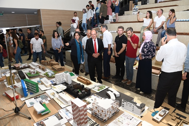 MKÜ de deneysel ekolojik mimarlık dijital tasarım sergisi