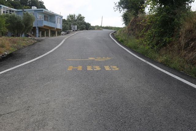 Sıkıntılı yollar onarılıyor