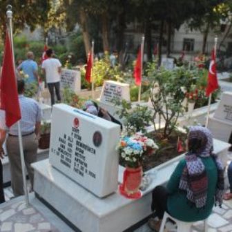 Şehit Ailelerimizin Kabristan Ziyaretleri Genelgesi Gönderildi