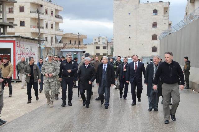 Vali Doğan Afrin de incelemelerde bulundu