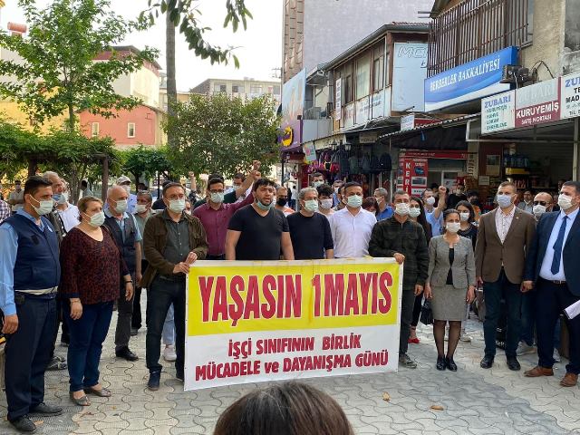 Yaşasın 1 Mayıs yaşasın mücadelemiz