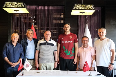 Hatayspor, Berke Önde'yi transfer etti