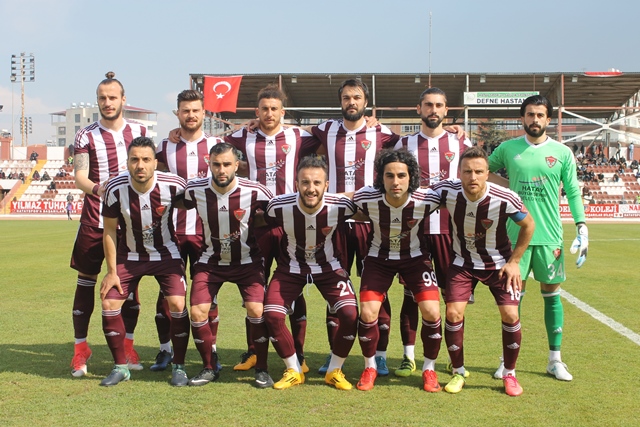 Hatayspor Tuzlasporu rahat geçti