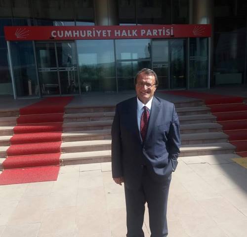 Doğma büyüme Cumhuriyet Halk Partiliyim