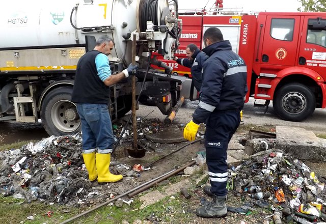 Yağmur suyu hatlarındaki atıklar hayrete düşürdü