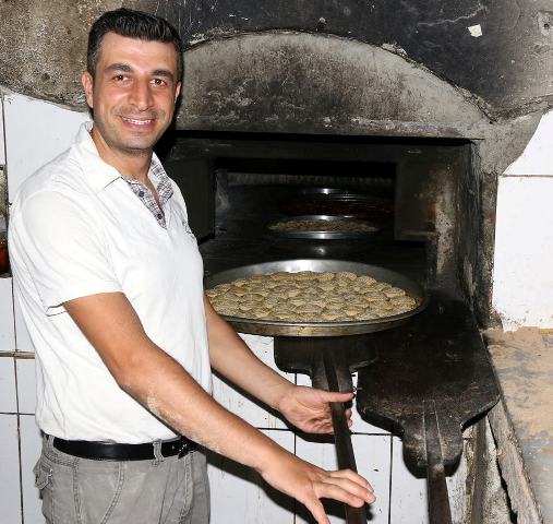 Antakyayı mis gibi kömbe kokusu sardı 