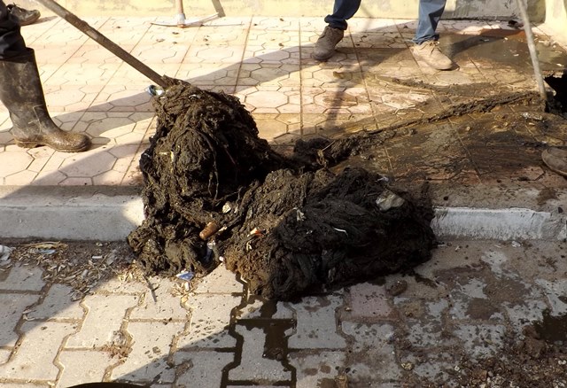 Parsel bacasından çıkan atıklar hayrete düşürdü