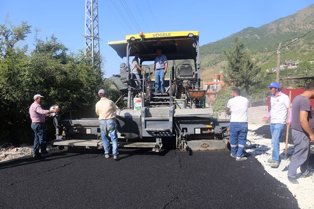 İskenderunun yolları güzelleşiyor