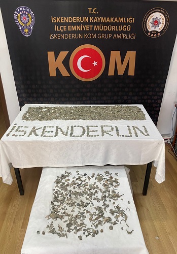 İşyerinde 5 bin 850 sikke ve 510 obje ele geçirildi