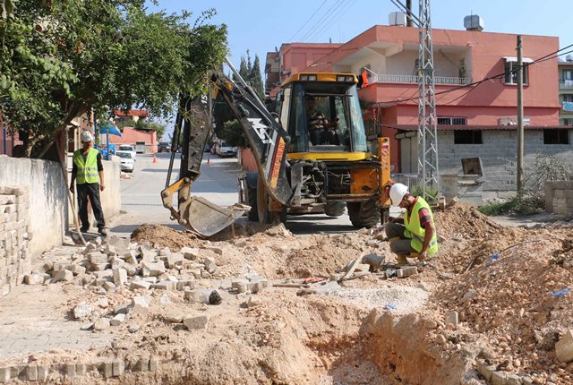 Antakya Defne içme suyu bağlantısı yapılıyor