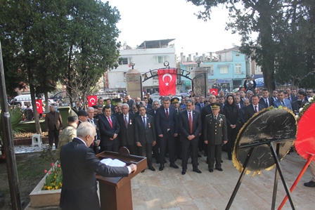 Şehitler törenle anıldı