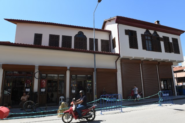 Kurtuluş caddesi yepyeni bir görünüm kazandı