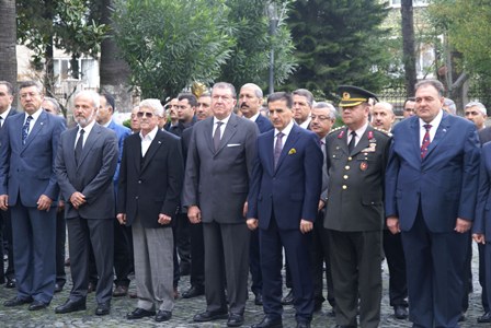 Hatay Cumhurbaşkanı Tayfur Sökmen ölümünün 36. yıldönümünde törenle anıldı.