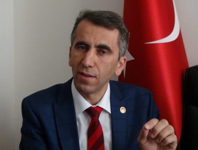 AKP seçilmiş tarafsız muhtar istemiyor 