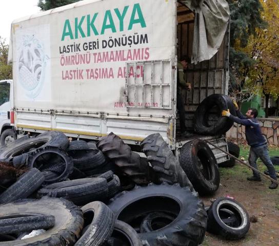 Ömrünü tamamlamış lastikler geri dönüşüme kazandırılıyor