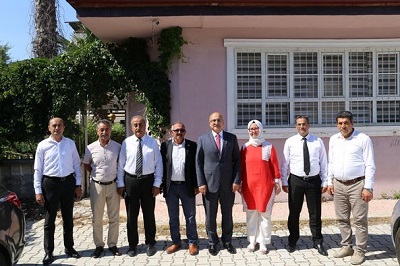 Tek gözlü evi yandı çaresiz yardım bekliyor