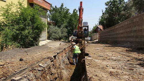 Kırıkhan da 72 kilometre şebeke yenilendi