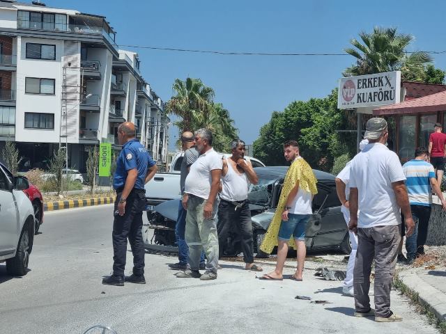 Bu yolda sürekli kaza oluyor