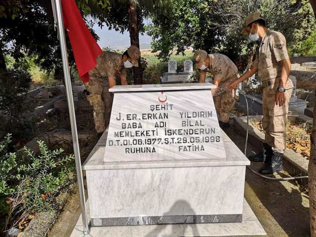 Arsuz da şehit mezarlığının bakımı yapıldı